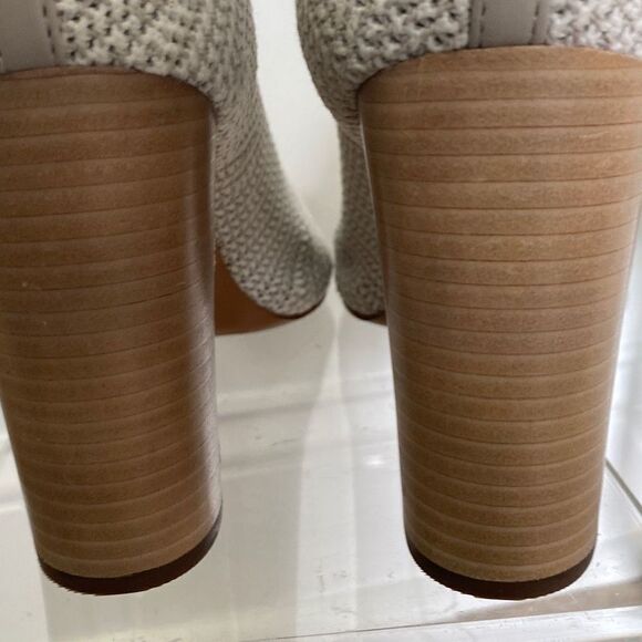 Avec Les Filles Mariah Peep Toe Stretch Knit Sock Ankle Booties Wood Heels White - Picture 10 of 13